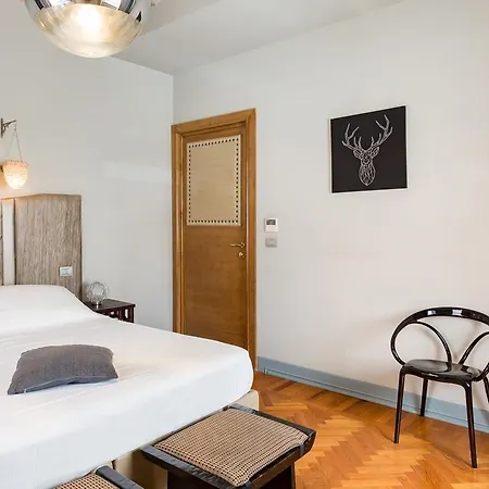Rooms Roma - Monti-2