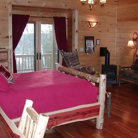 Cooperstown Lakeview Lodge-3
