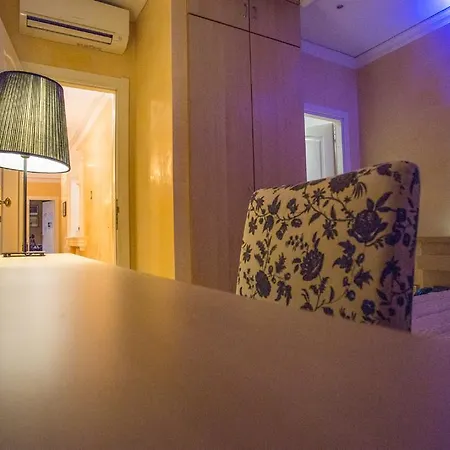 "Bbcorsotrieste" - Bed And Breakfast Di Emanuele Mazza-3