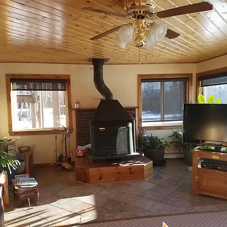 Denali Touch Of Wilderness B&B-3