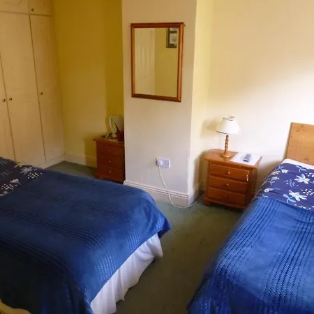 Dooley'S Guest Accommodation-3