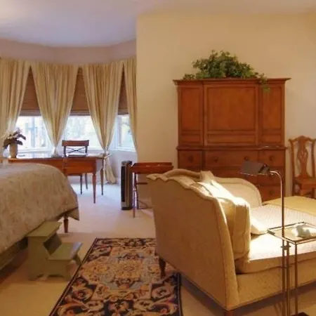 Harvey House Bed & Breakfast-2