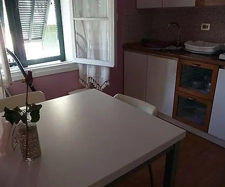 Bed & Breakfast 3B-3