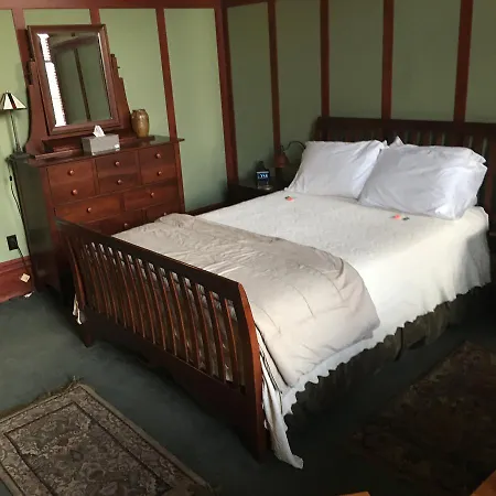 Main Street Bed & Breakfast-2