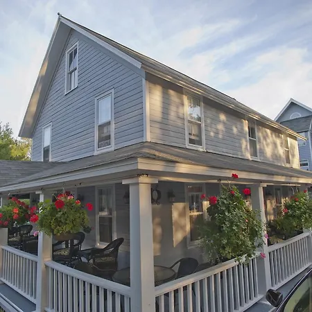 Sylvan Inn Bed & Breakfast-3