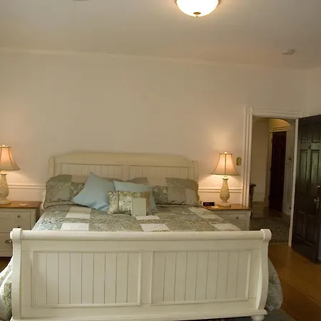 White Hall Manor B&B-3