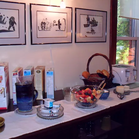Homestead House B&B-3