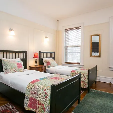 Lefferts Manor-3