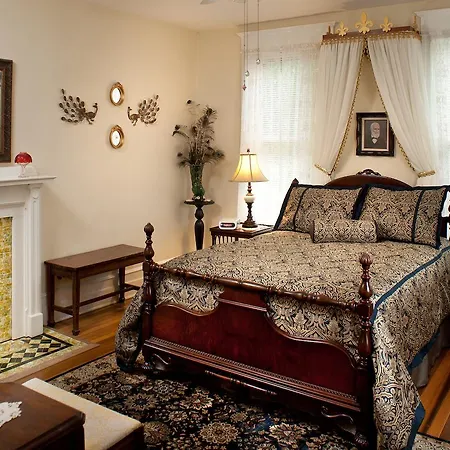 The Historic Morris Harvey House-2