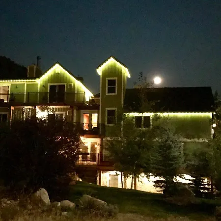 The Torchlight Inn-2
