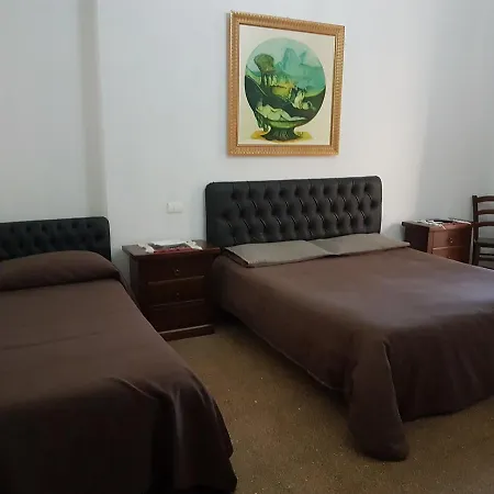 Crispi Rooms-2
