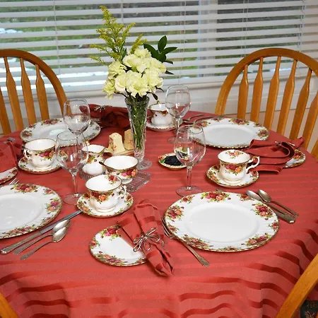 Tea Cozy Bed & Breakfast-3