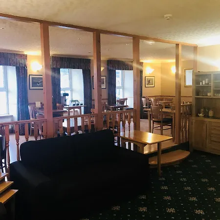 Caledonian Hotel-3