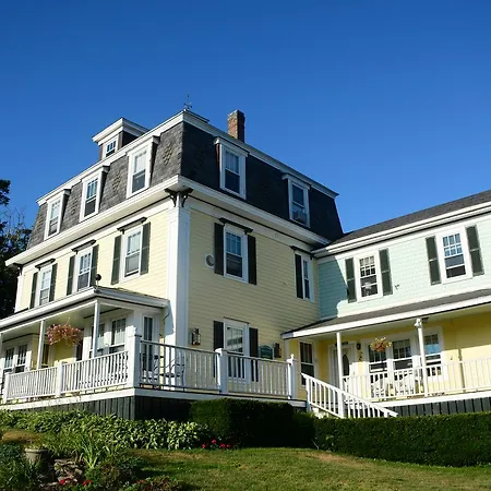 Harbor House Inn-2