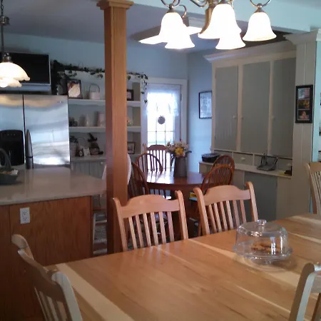 Stamford Gables Bed And Breakfast-3