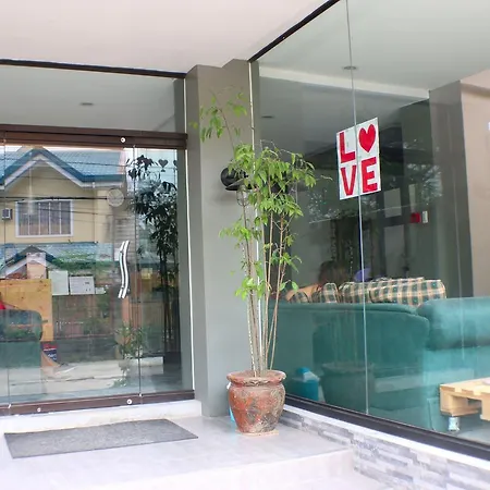 Aliria Bed And Breakfast-2