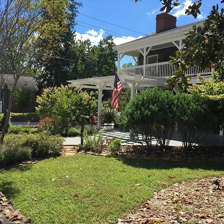 Campbell House-3