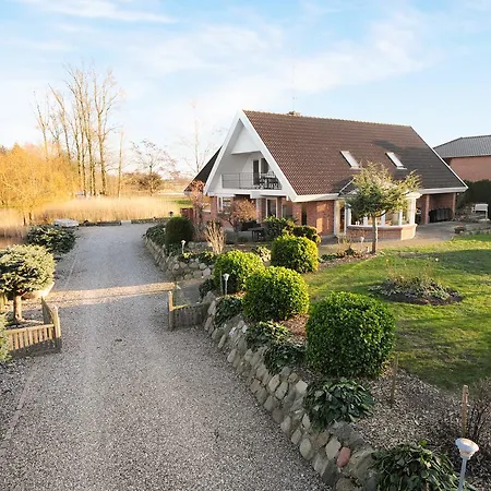 Bed And Breakfast Hasseloe-3