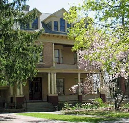 Barrister'S Bed & Breakfast-2