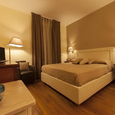 Bronzino House-3