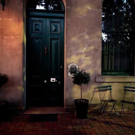 Provenance Accommodation-3