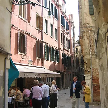B&B Santo Stefano - Venezia-2