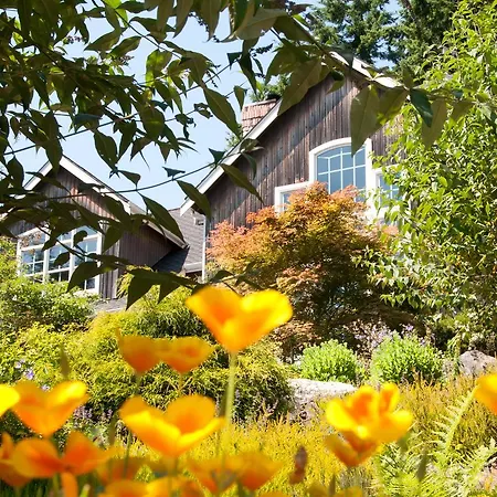 Hideaway Lodge B And B-2