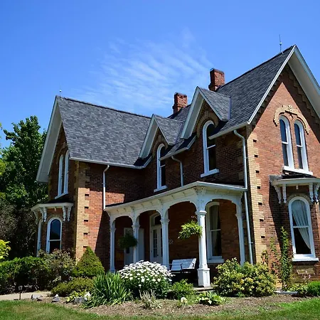 The Iron Kettle Bed And Breakfast-3