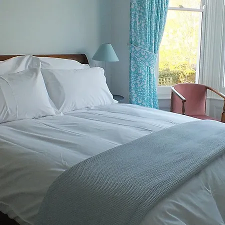Bear'S Well Guest House-3