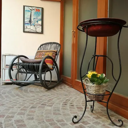 Casa Asso Di Coppe B&B-2