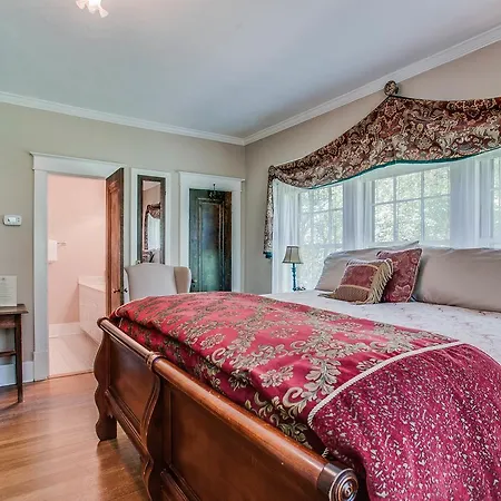 Daisy Hill Bed And Breakfast-2