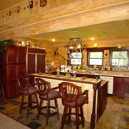 The Garrison Inn A Montana Bed & Breakfast-3