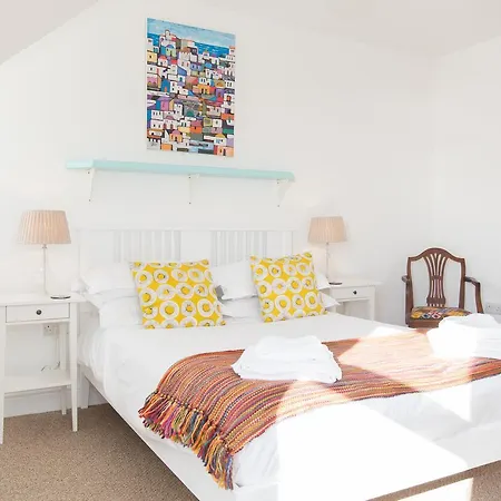 3 Porthminster B&B-2