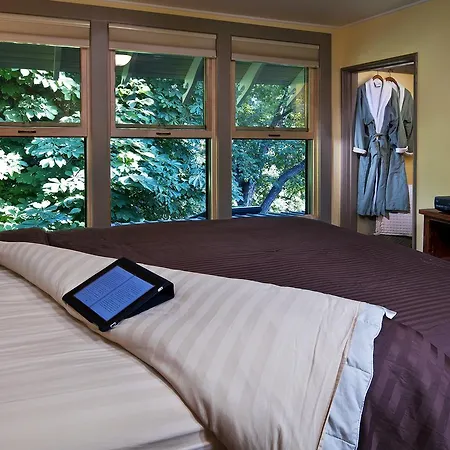 Old Parkdale Inn Bed And Breakfast-2