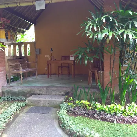 Ubud Lestari Bungalows-3