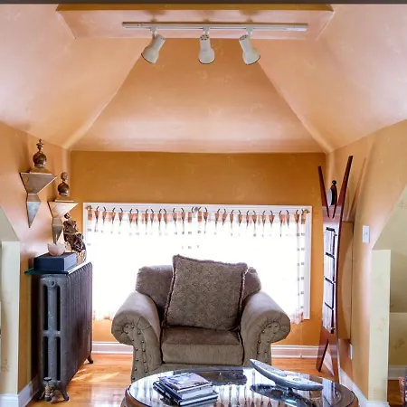 Gaslight Bed & Breakfast-3