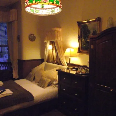 The Molly House-3