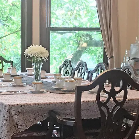 11Th Avenue Inn Bed And Breakfast-2