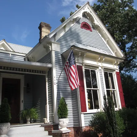 Adair Manor Bed & Breakfast-2