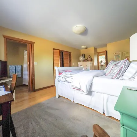 Money Pennies Bed And Breakfast-2