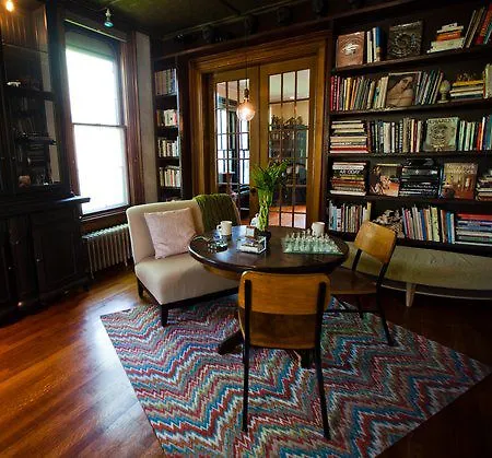 Made Inn Vermont An Urban-Chic Boutique Bed And Breakfast-2