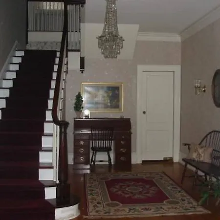 Mountain Laurel Bed & Breakfast-2
