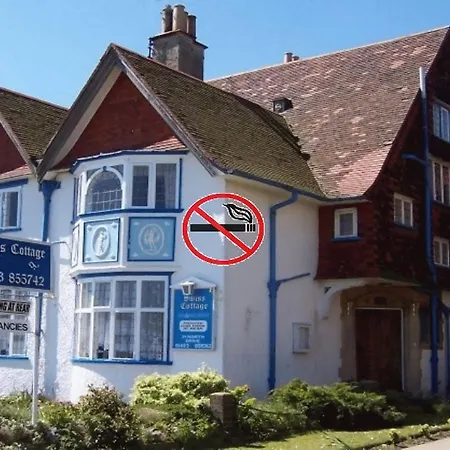 Swiss Cottage Bed And Breakfast-3