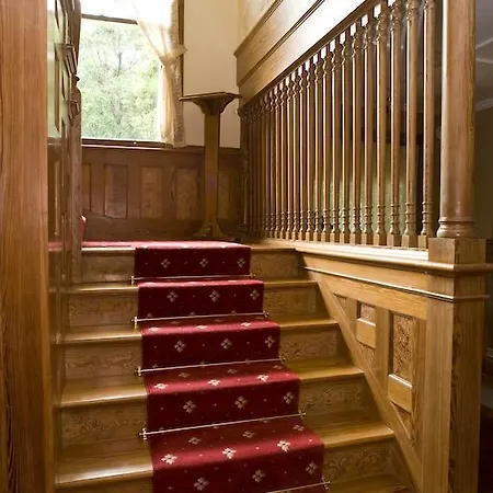 Thurston House-2