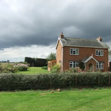 St Mary'S Lodge B And B-3