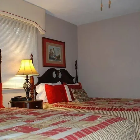 Borchers Ausable Bed And Breakfast-2