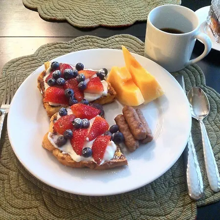 Miners Pick Bed And Breakfast-2