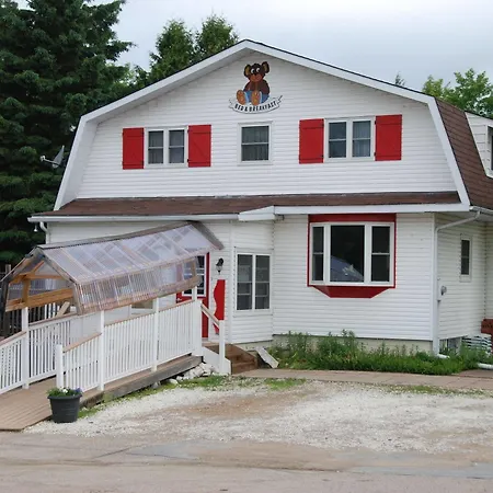 Teddy Bear Bed & Breakfast-3