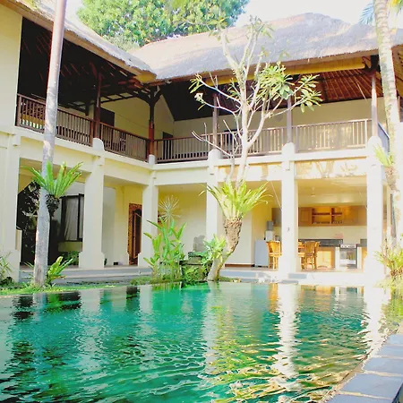 Gayatri Ubud-2