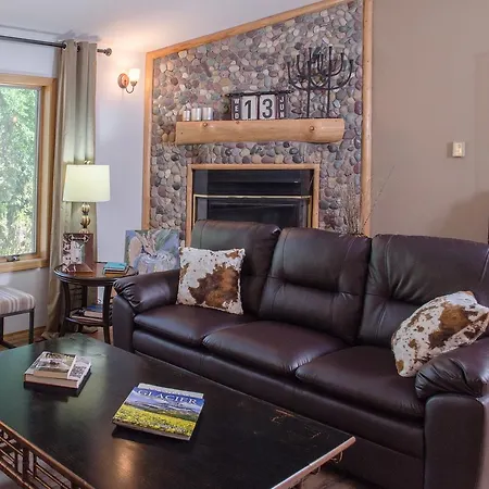 Meadow Lake View Bed And Breakfast-3